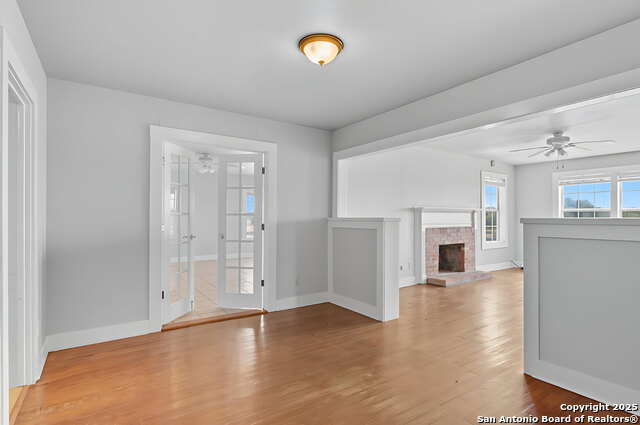 Listing photo id 28 for 3752 Fm 77  