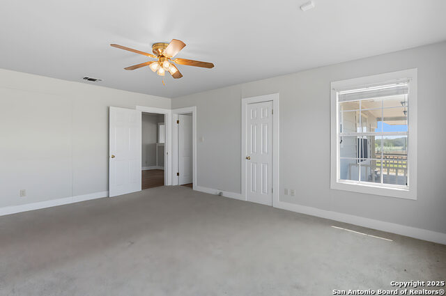 Listing photo id 38 for 3752 Fm 77  