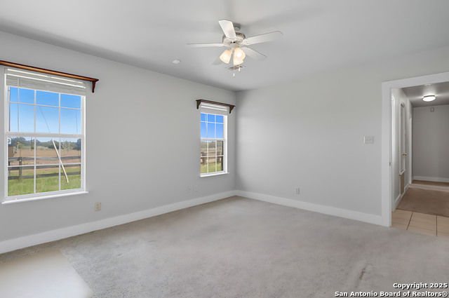 Listing photo id 49 for 3752 Fm 77  