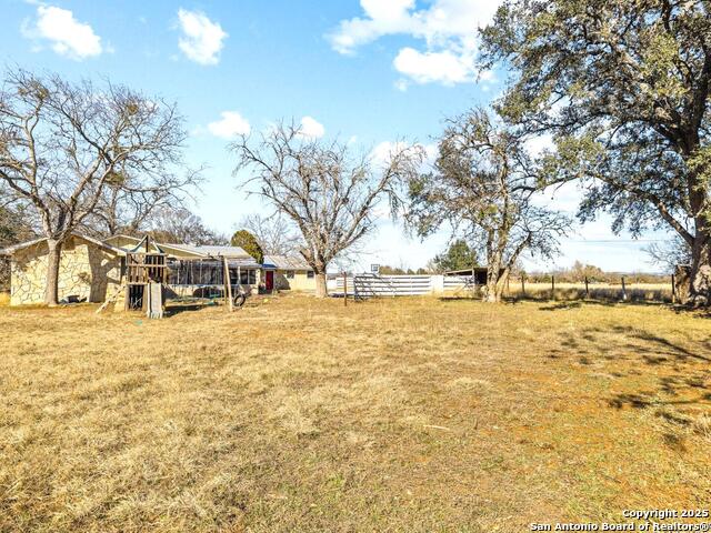 Image 28 of 36 For 973 F Farm To Market Road 1077