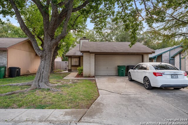 Listing photo id 0 for 16355 Bitter Creek