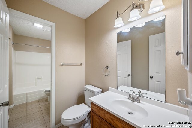 Listing photo id 18 for 16355 Bitter Creek