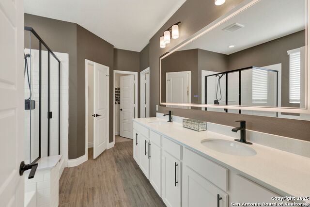 Image 24 of 40 For 2223 Bluewood