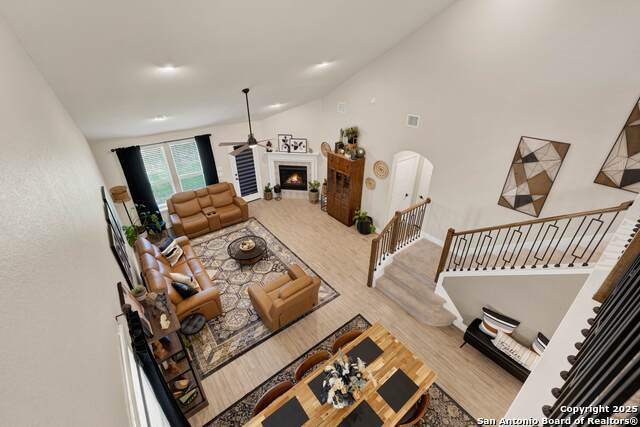 Image 28 of 40 For 2223 Bluewood