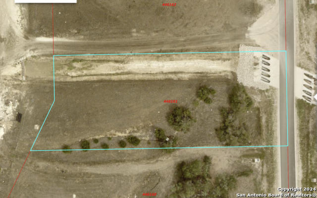 Image 6 of 6 For 34717 Carries Creek