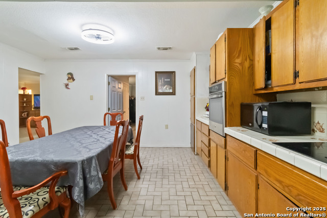 Image 17 of 31 For 5503 Hemphill