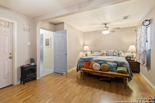 Image 20 of 31 For 5503 Hemphill