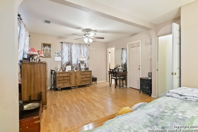 Image 21 of 31 For 5503 Hemphill