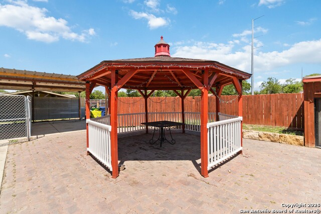Image 28 of 31 For 5503 Hemphill