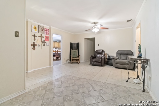 Image 9 of 31 For 5503 Hemphill