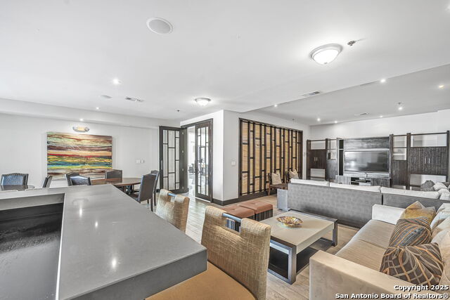 Image 25 of 30 For 17902 La Cantera Unit 216