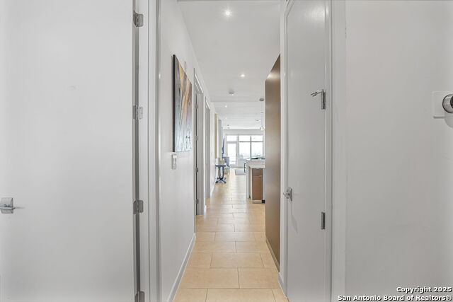 Image 8 of 30 For 17902 La Cantera Unit 216