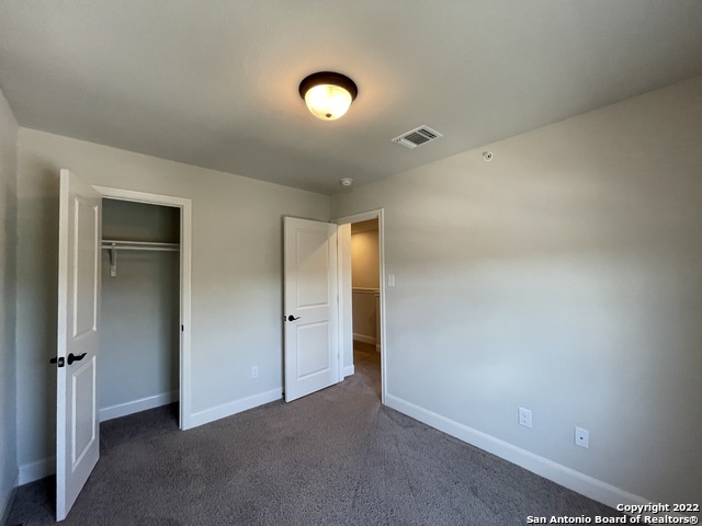Listing photo id 8 for 6423 Melanzane Ave  102