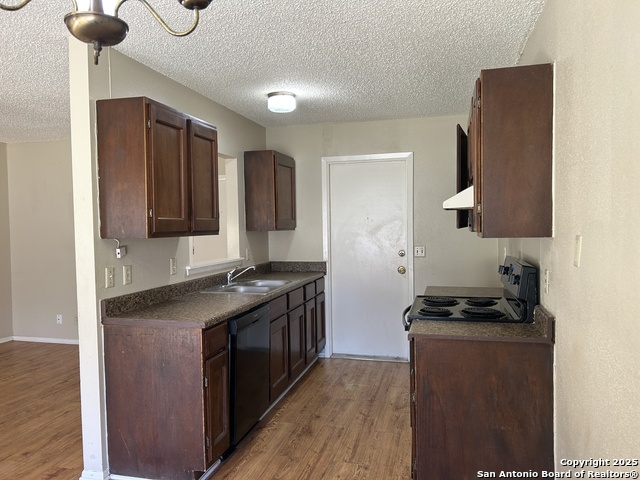 Image 4 of 4 For 5223 Galacino St