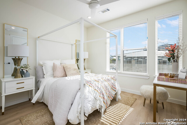 Image 13 of 22 For 719 Locust St E 3102