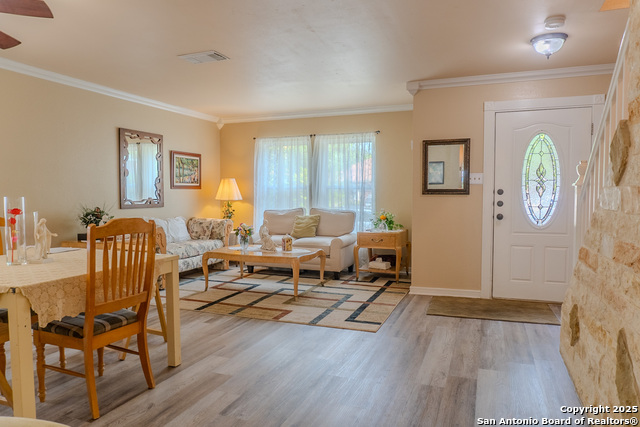 Image 5 of 22 For 10935 Hamlen Park