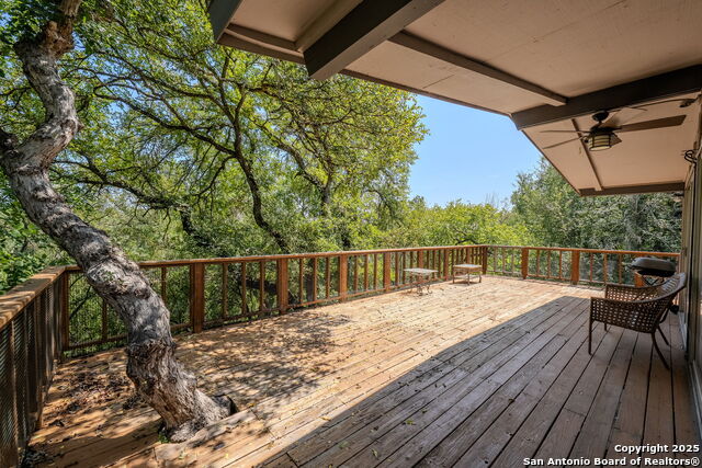 Image 17 of 46 For 3161 Tanglewood Trl