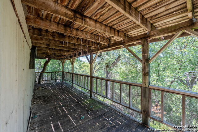 Image 35 of 46 For 3161 Tanglewood Trl