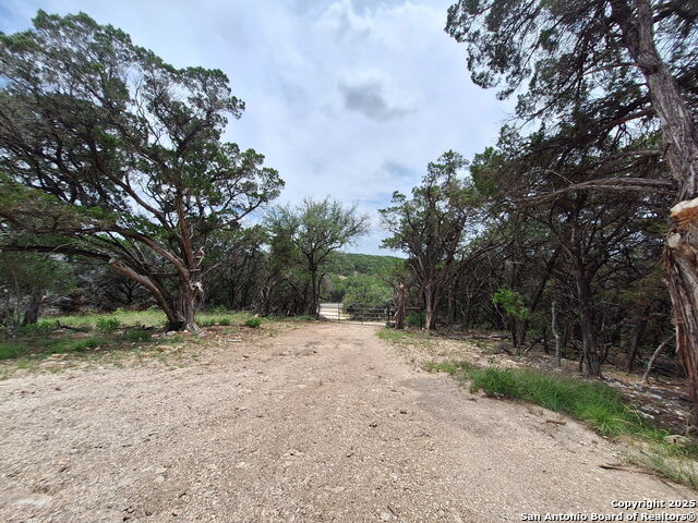 Listing photo id 5 for 12934 Park Rd. 37
