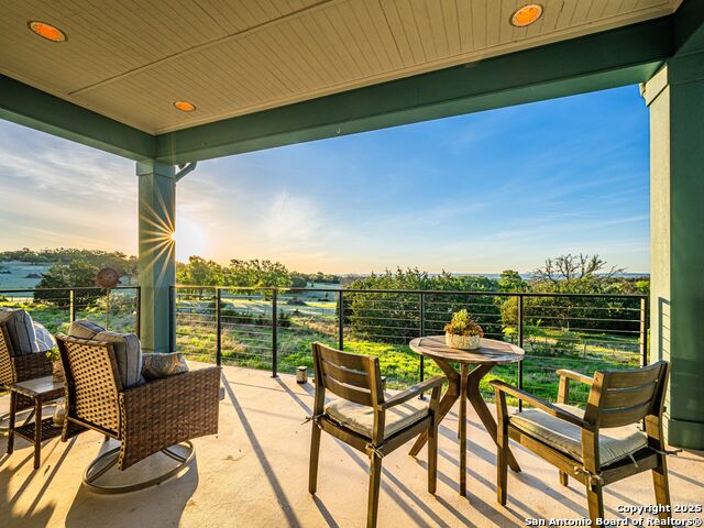 Image 36 of 74 For 554 Seven Falls Dr