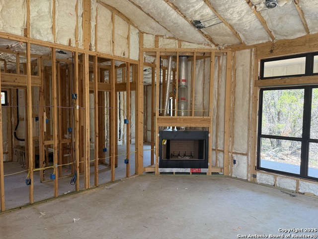 Image 10 of 24 For 237 Toucan