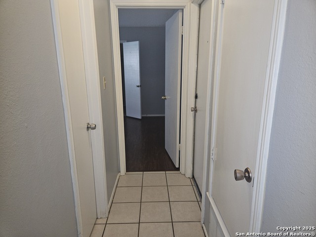 Image 17 of 26 For 10114 Terra Oak