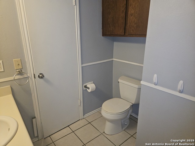 Image 21 of 26 For 10114 Terra Oak