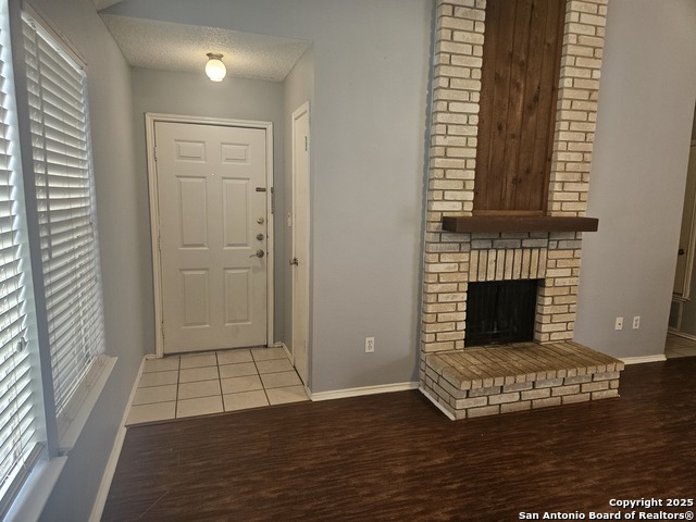 Image 3 of 26 For 10114 Terra Oak