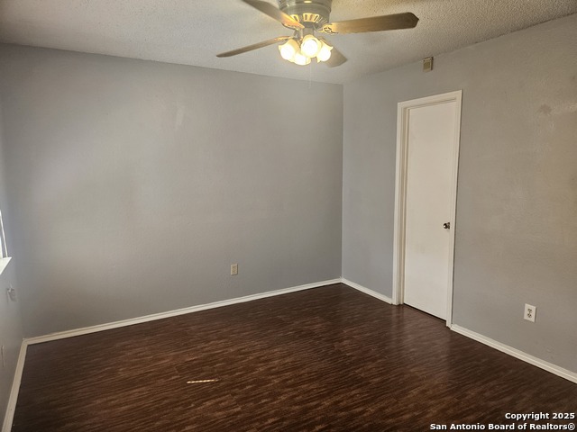 Image 9 of 26 For 10114 Terra Oak