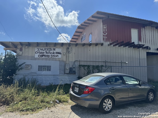 Image 6 of 15 For 800 Cincinnati