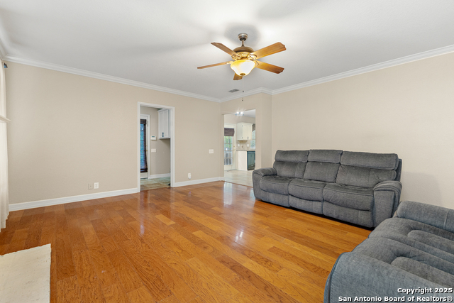 Image 14 of 28 For 13835 Shavano Glenn