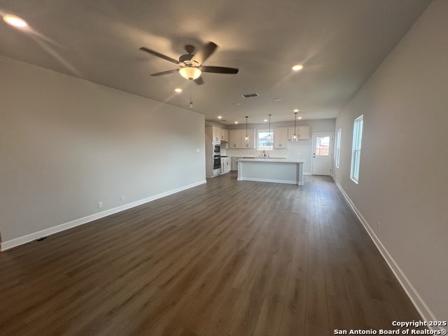 Image 11 of 45 For 7032 Sycamore Hollow