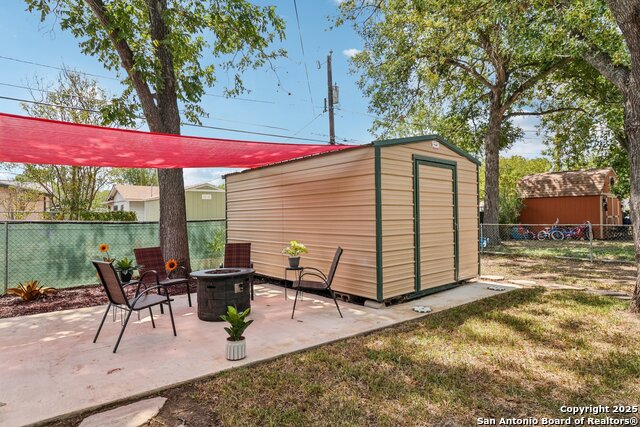 Image 36 of 43 For 418 Creath Pl