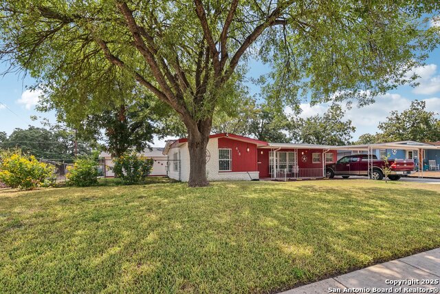 Image 4 of 43 For 418 Creath Pl