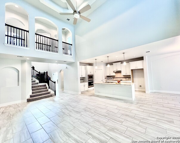 Listing photo id 13 for 15110 Westface