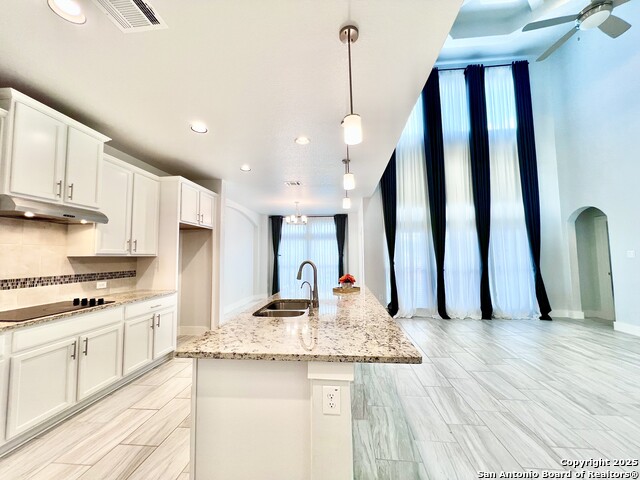 Listing photo id 16 for 15110 Westface