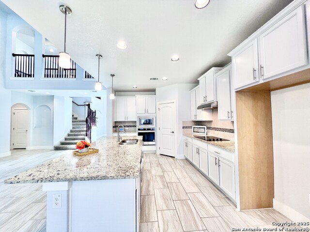 Listing photo id 18 for 15110 Westface