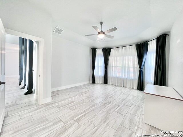 Listing photo id 23 for 15110 Westface