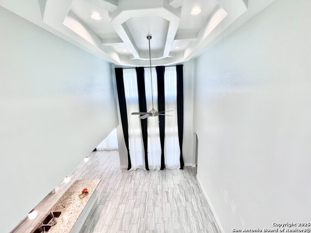 Listing photo id 40 for 15110 Westface