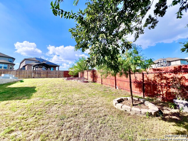 Listing photo id 48 for 15110 Westface