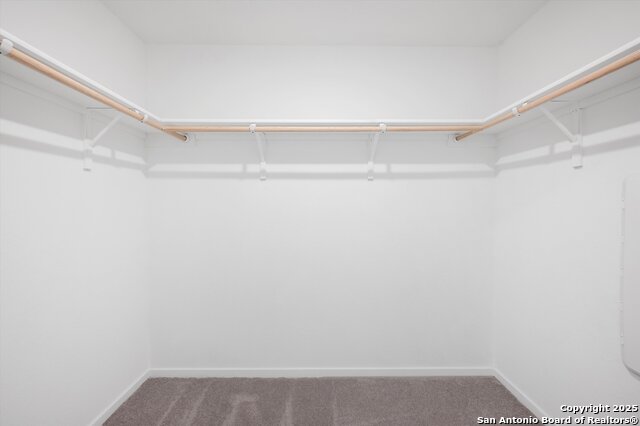 Image 21 of 32 For 3756 Axis Hill