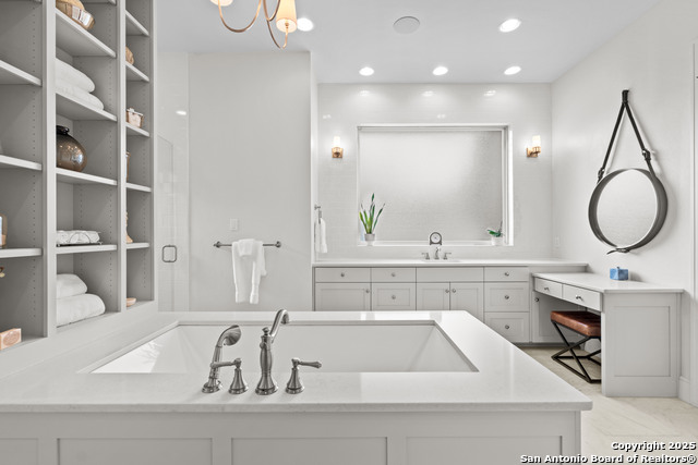 Image 39 of 93 For 1043 Twin River