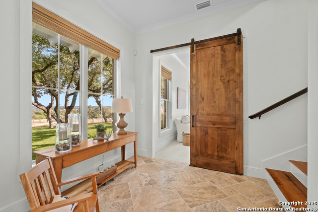 Image 44 of 93 For 1043 Twin River