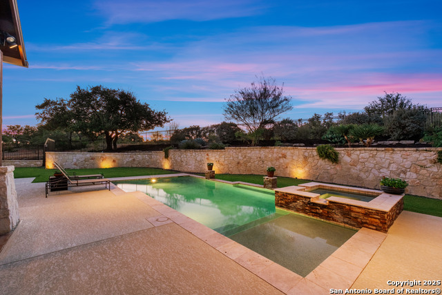 Image 5 of 93 For 1043 Twin River