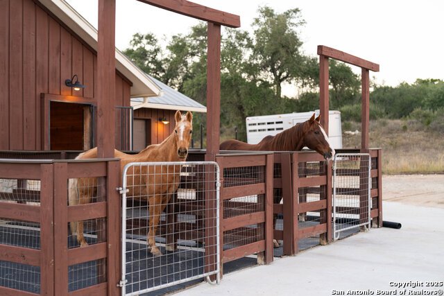 Image 74 of 93 For 1043 Twin River