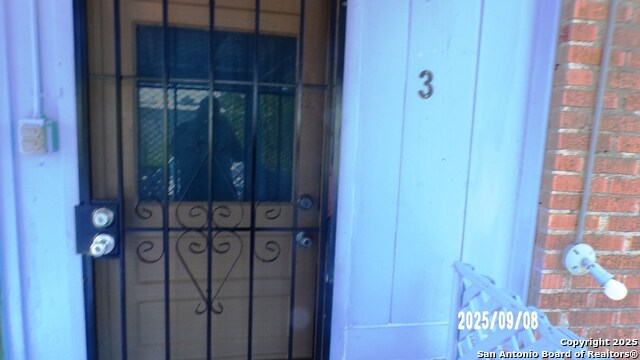 Image 5 of 20 For 704 Washington N 3 Or