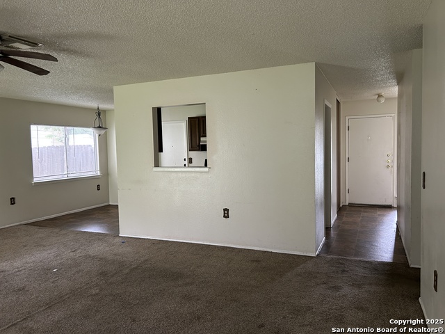 Image 4 of 11 For 5938 Kissing Oak St