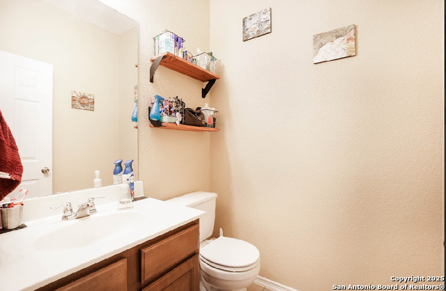 Image 16 of 27 For 14914 Laudie Fox