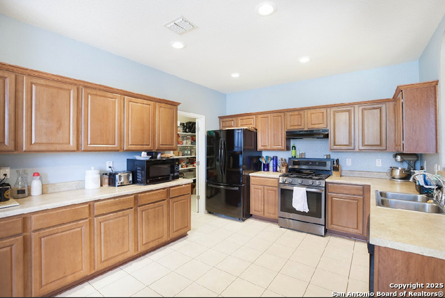 Image 9 of 27 For 14914 Laudie Fox