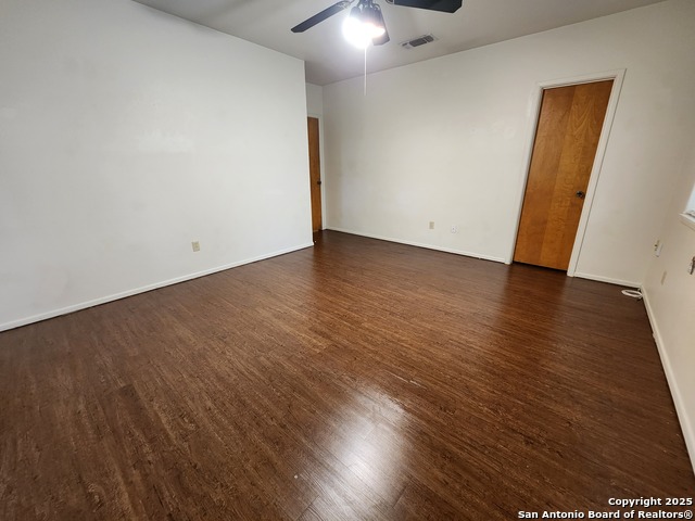 Image 15 of 20 For 1274 Hillcrest Dr